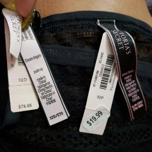 🆕️ NWT Victoria's Secret Bra & Panty Set 32D - Picture 9 of 9